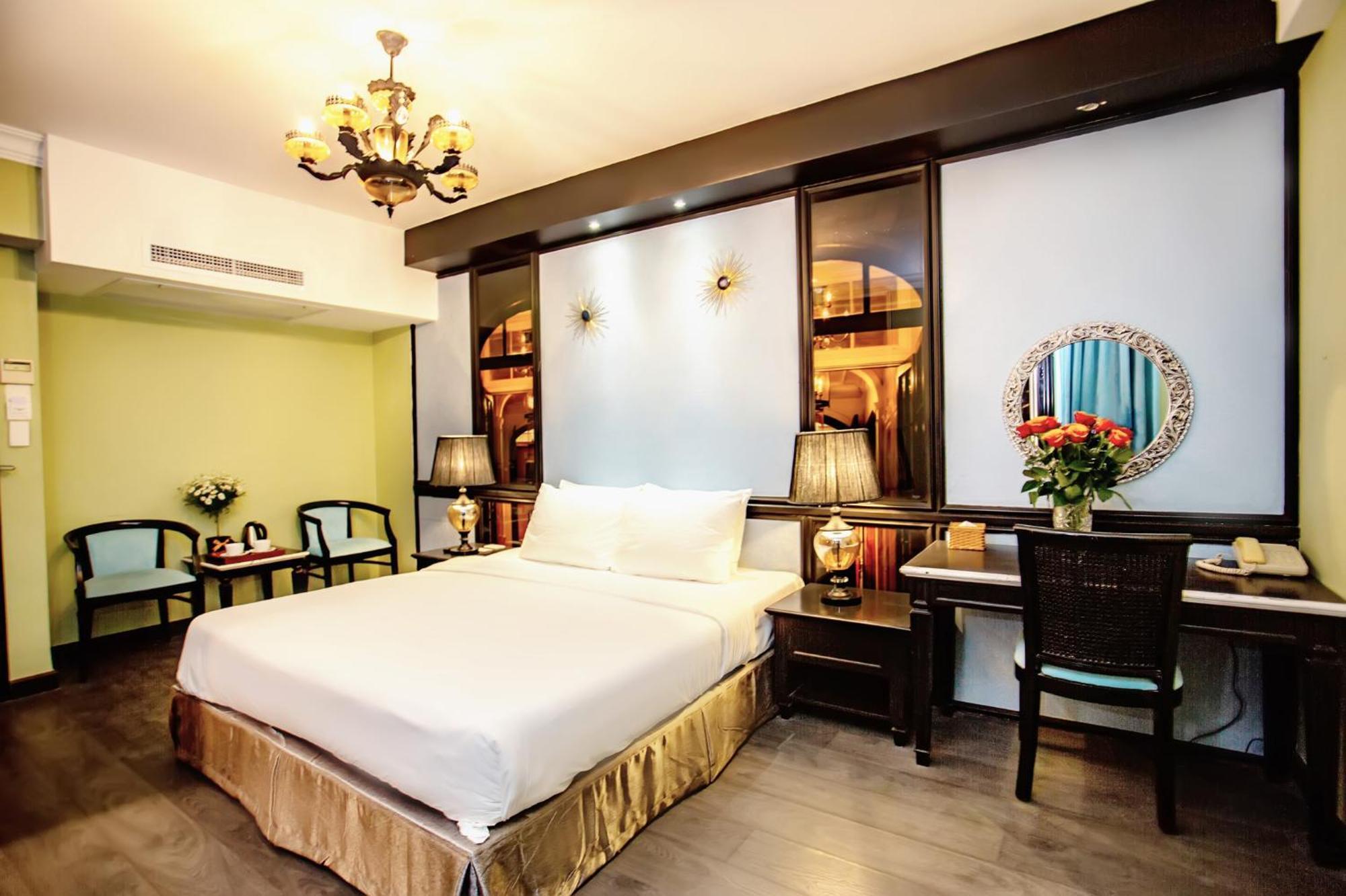 California Saigon Hotel & Rooftop Pool مدينة هوشي منه الغرفة الصورة